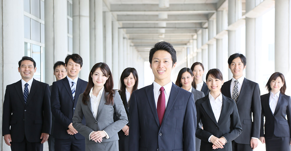 日本の企業から海外勤務地で働いている場合ストレスチェック制度の対象者になるのか？